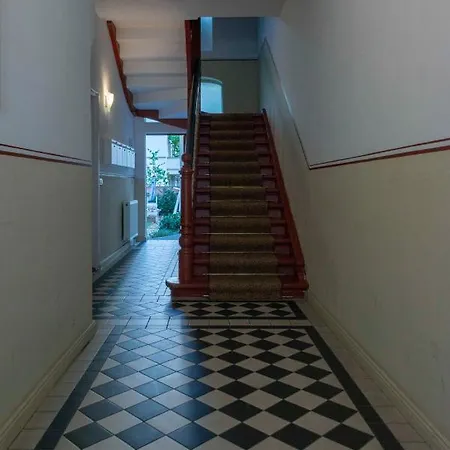 Studio Apartment Im Palais Fleur Blanche Potsdam Esterno foto