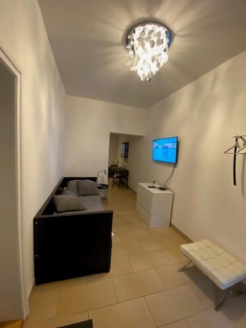 Im Palais Fleur Blanche Apartment